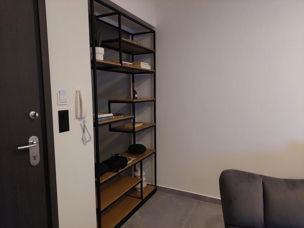 Christellie Luxury Apartment Kiáton エクステリア 写真
