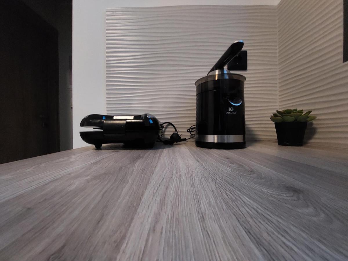 Christellie Luxury Apartment Kiáton エクステリア 写真