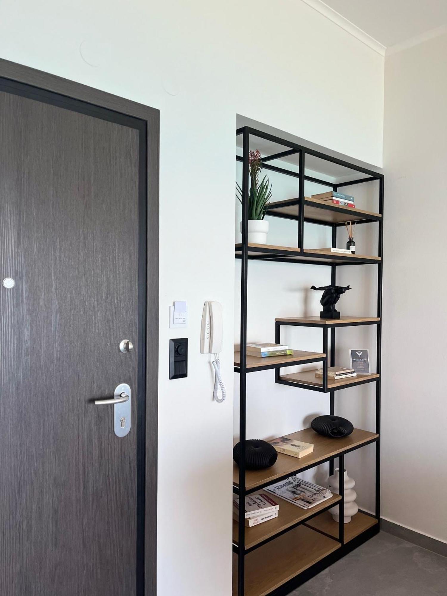 Christellie Luxury Apartment Kiáton エクステリア 写真